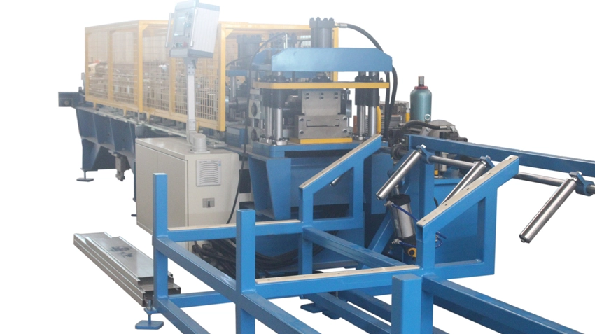 u channel roll forming machine