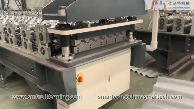 Corrugated Roofing Sheet Roll Forming Machine Video